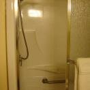 Hotel Y Bathroom Photo - Montreal Y Hotel, Montreal, Quebec 
