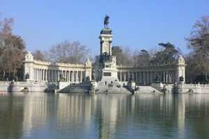 El Retiro/Buen Retiro Park Photo, Madrid, Spain 
