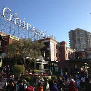 Ghirardelli Square on busy July 4th Photo, San Francisco, California 