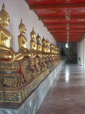 Temple of the Reclining Buddha (Wat Pho) Photo, Bangkok, Thailand 