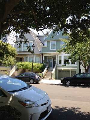 Pretty houses on the way to Alamo Square Photo, San Francisco, California 