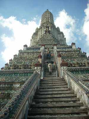 Temple of the Dawn (Wat Arun) Photo, Bangkok, Thailand 