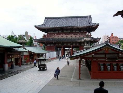 Asakusa Kannon Temple Photo - Asakusa Shrine, Tokyo, Japan 